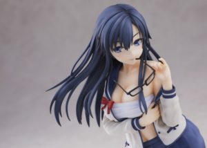 今にもこぼれ落ちそうな胸元が魅力的…TVアニメ『俺を好きなのはお前だけかよ』より、パンジーこと三色院 董子のフィギュアが登場!