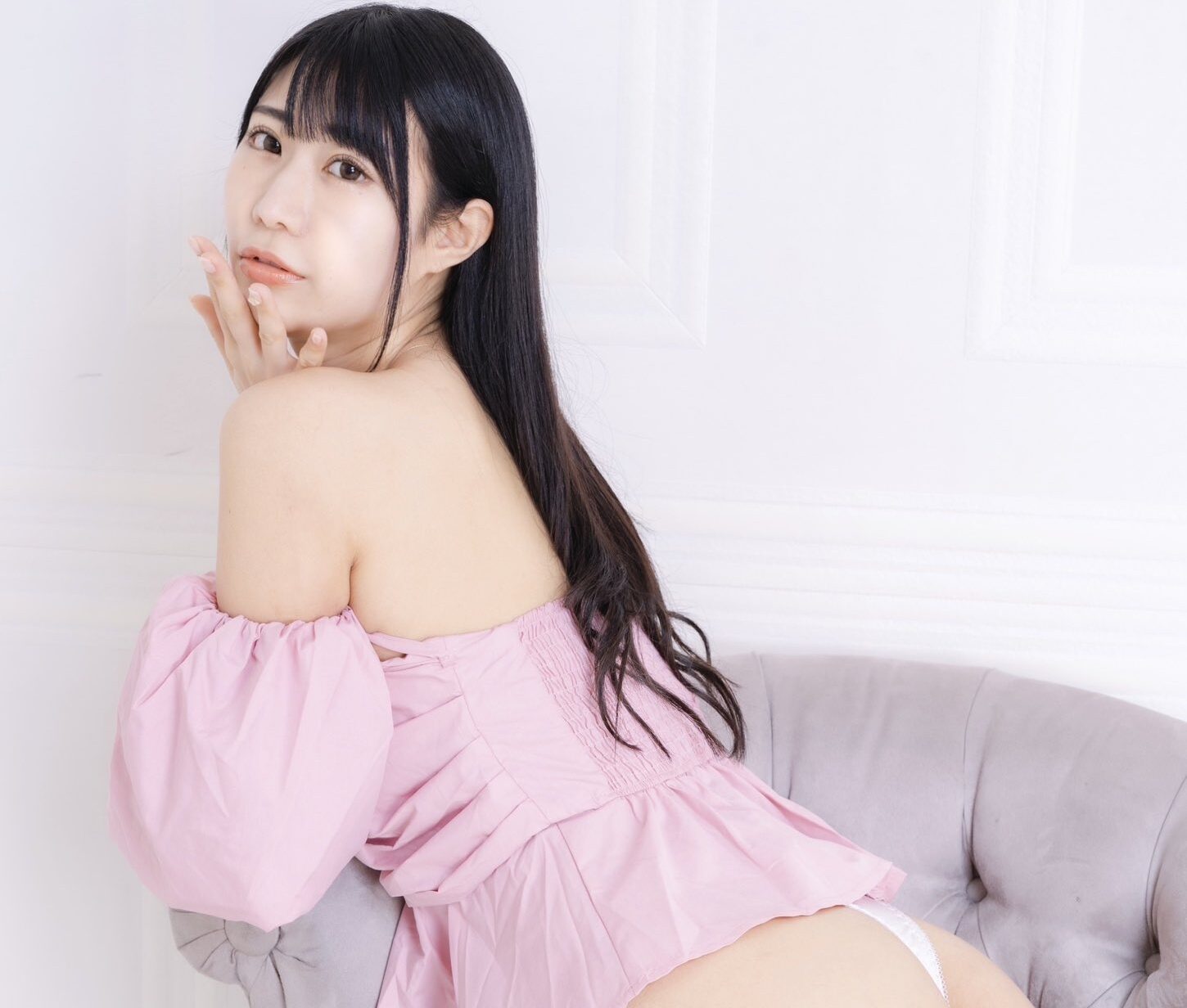 宮田みほの「丸みのあるヘルシーな美尻」に視線集中！