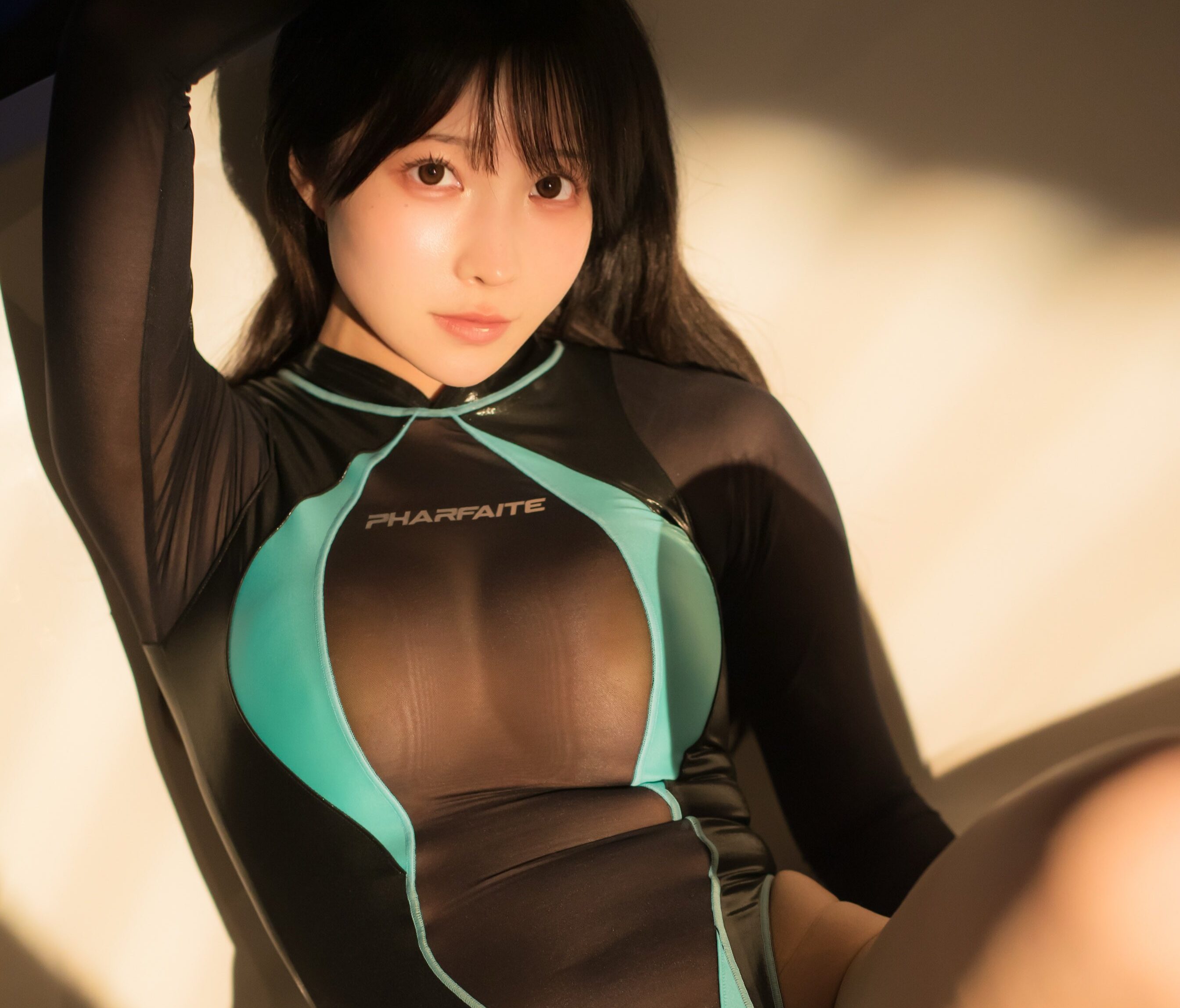 天川星夏のピタッとフィットした「ハイレグ水着姿」にハート射抜かれる