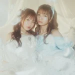 fleuЯR　松本いちか(左)、倉本すみれ(右)