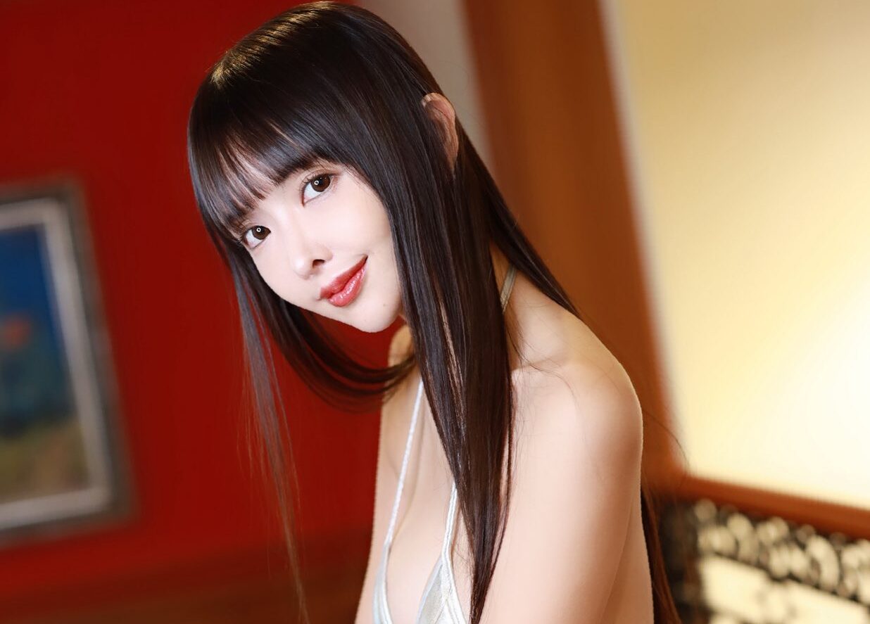 東堂ともの「薄さバツグンのビキニ姿」に鼓動が早まる！