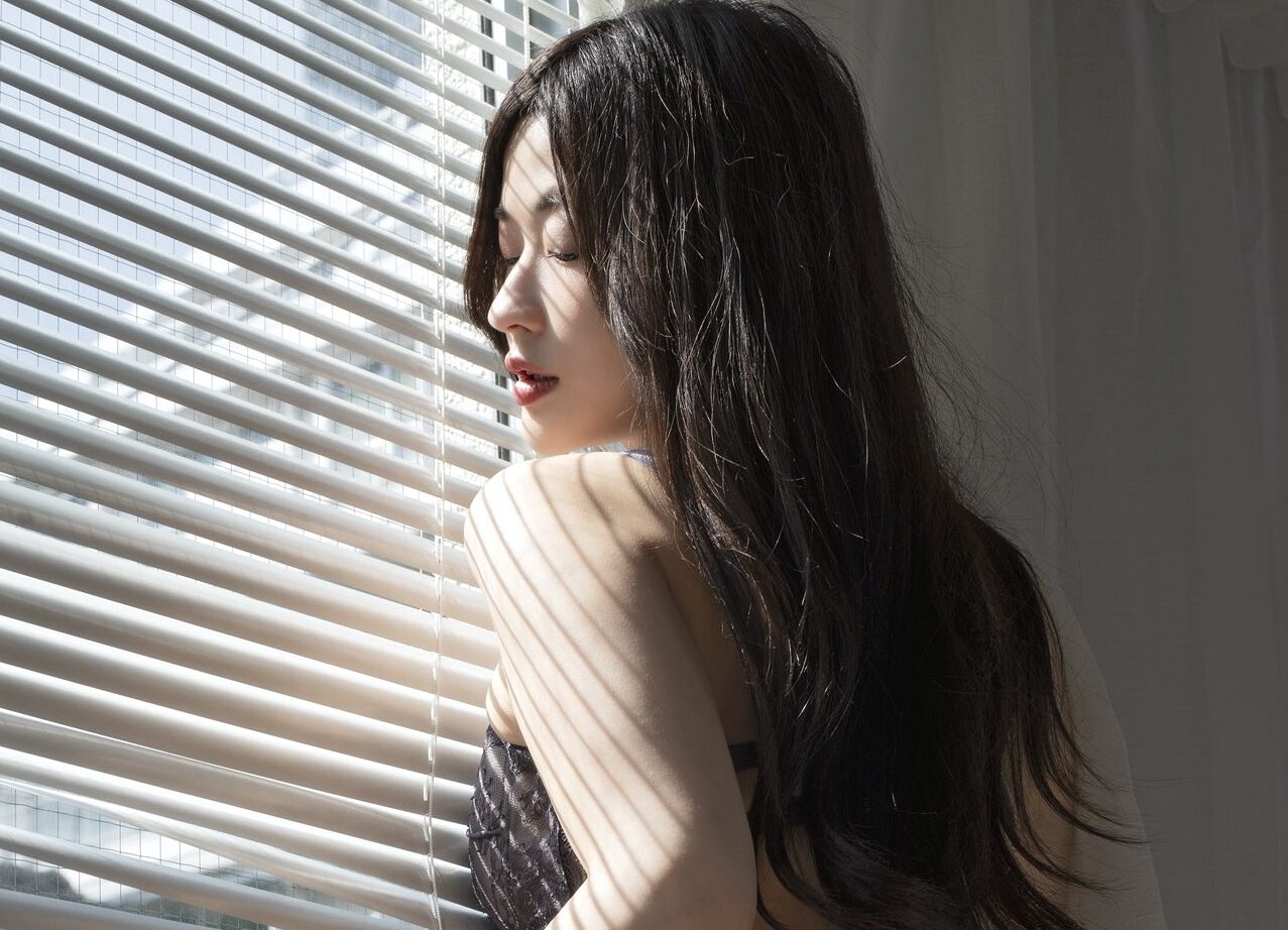 メイリの「ぷりっとした美尻」が想像を掻き立てる！