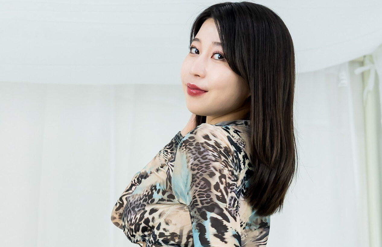 林未珠の「引き締まった美尻」に目を奪われる！