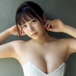 ©︎東雲うみ／白泉社　撮影／西條彰仁