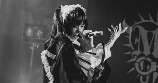 エモさと激しさが交錯する！　ダークロックアイドル・My Criminal Lovers'が「3rdワンマンライブ」を開催