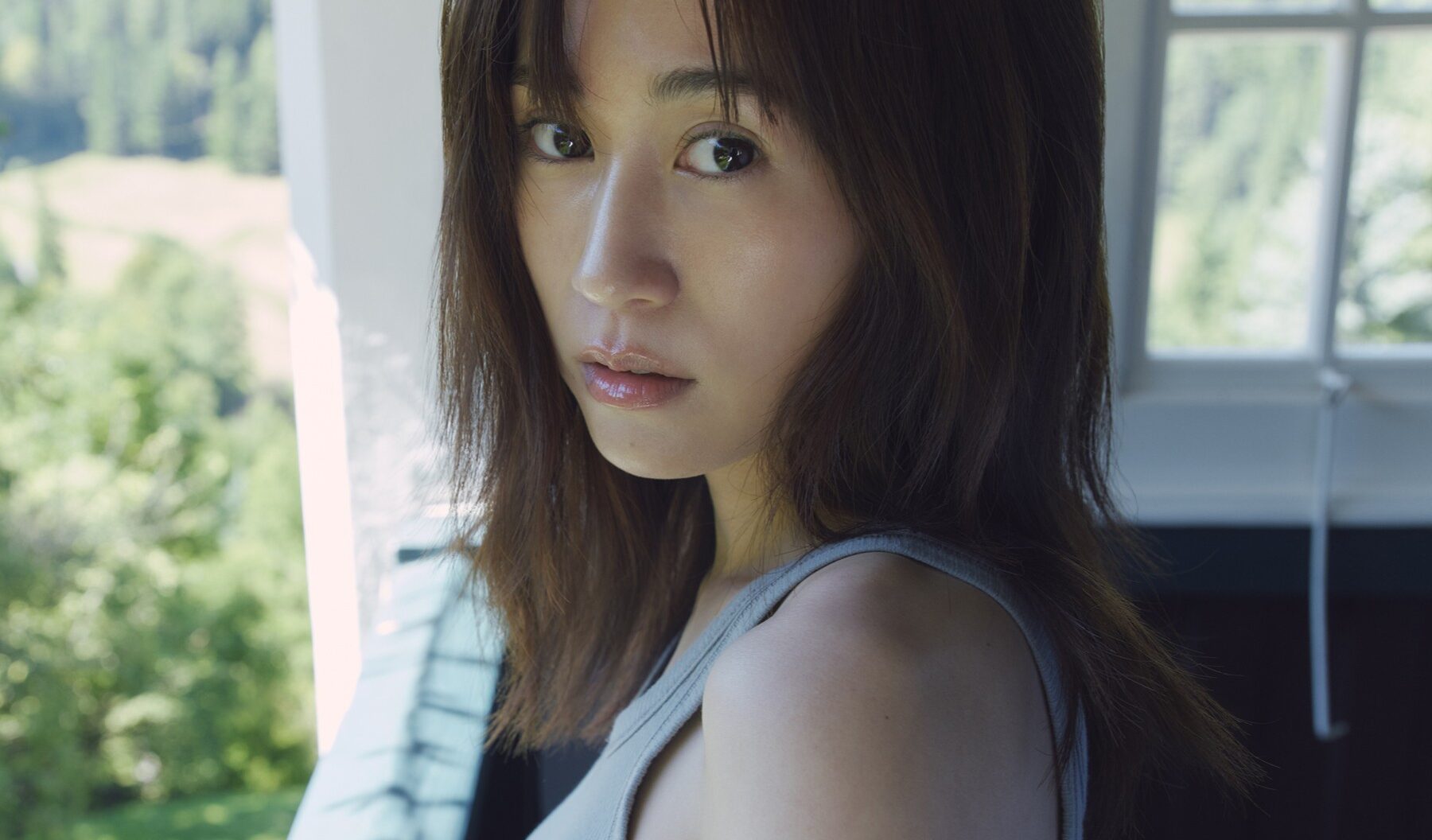 前田敦子の「好きな人にだけ見せる表情」にドキッ！　「最後の写真集」から先行カットが公開