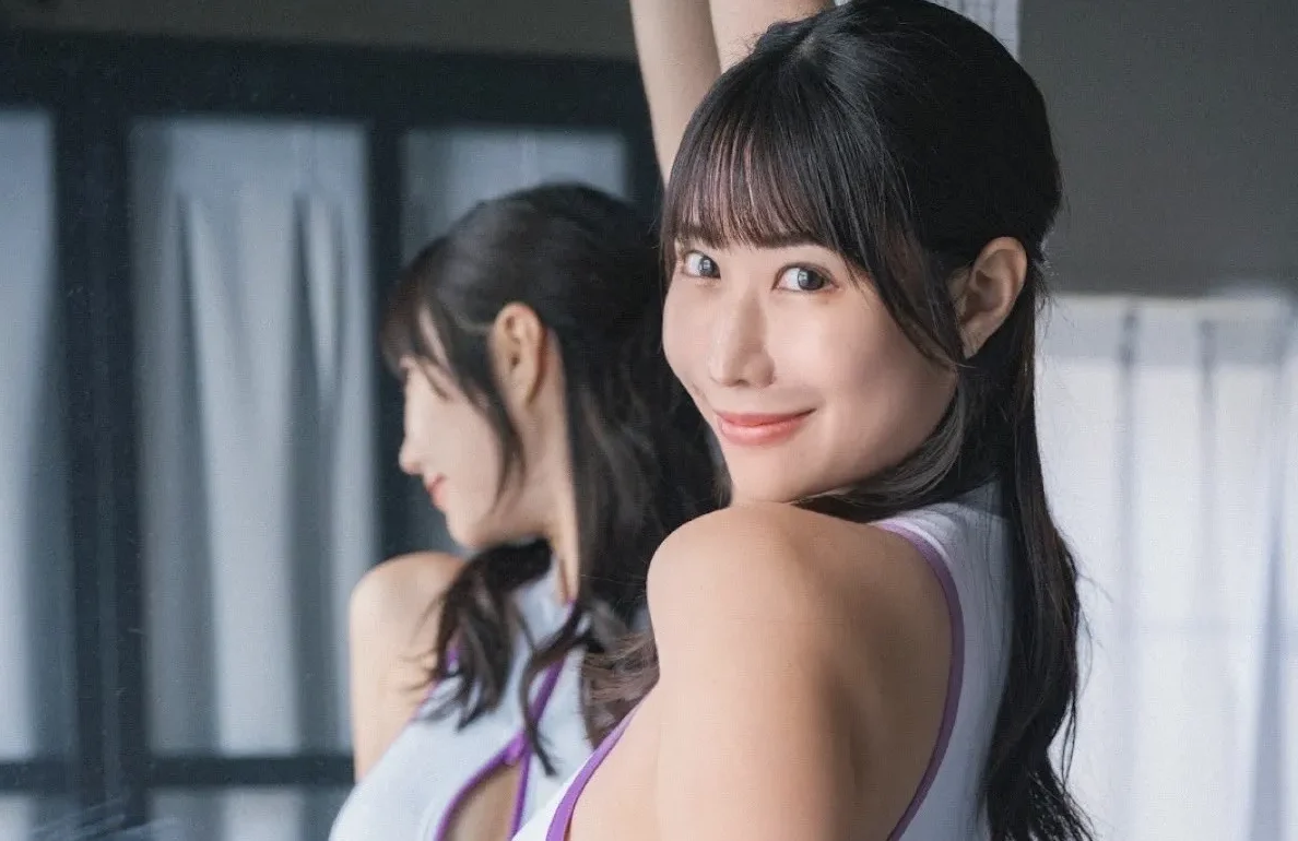 宮田みほの「美尻あらわな衣装姿」に抗えそうにない！