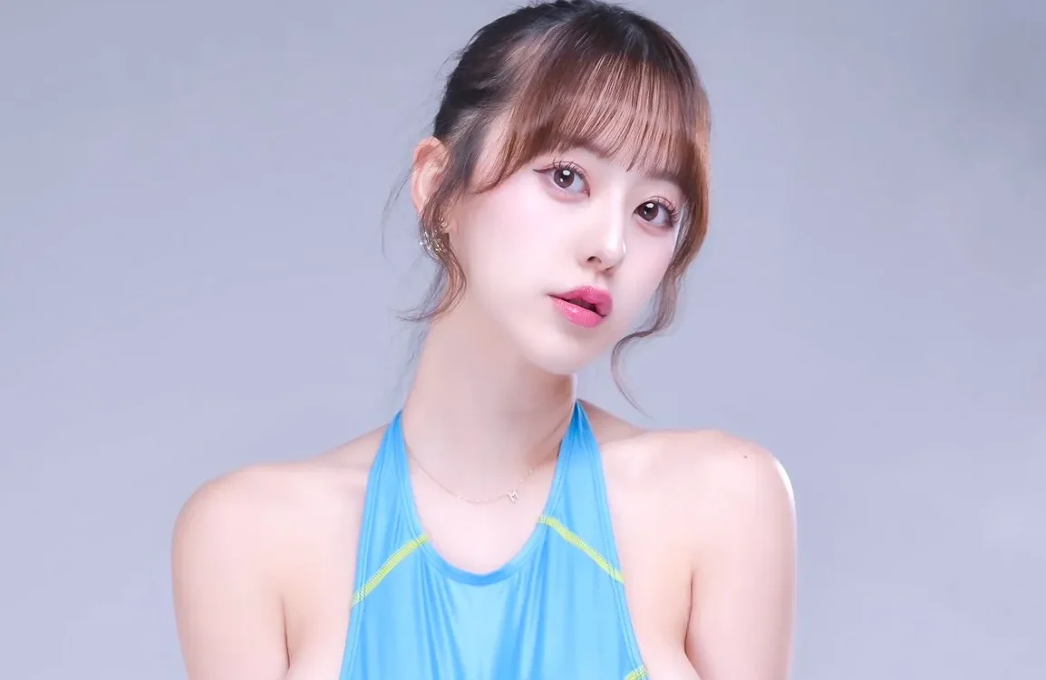 横からあふれ出す！　音羽美奈（みなぽち）の「競泳水着姿」に心奪われる