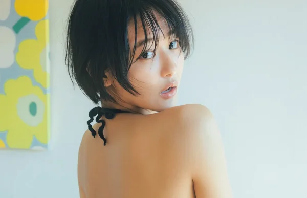 すみぽん（高倉菫）の「むちっとした美尻」のトリコに！