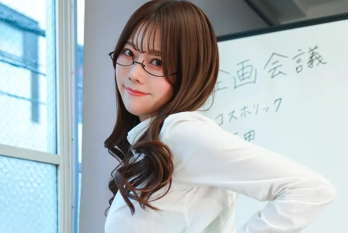 桃里れあの「美尻」から視線を逸らせない！