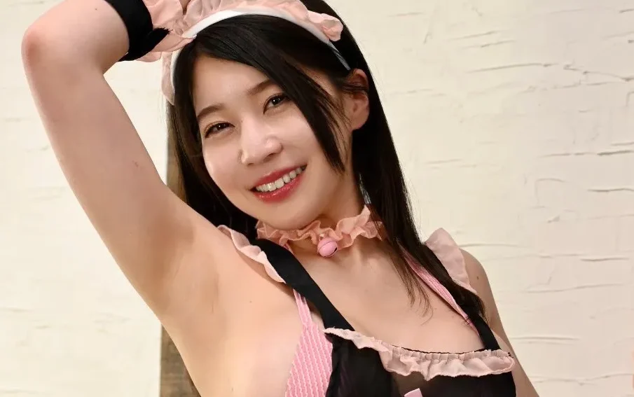 林未珠の「エプロン水着姿」にトキメキ暴走中！