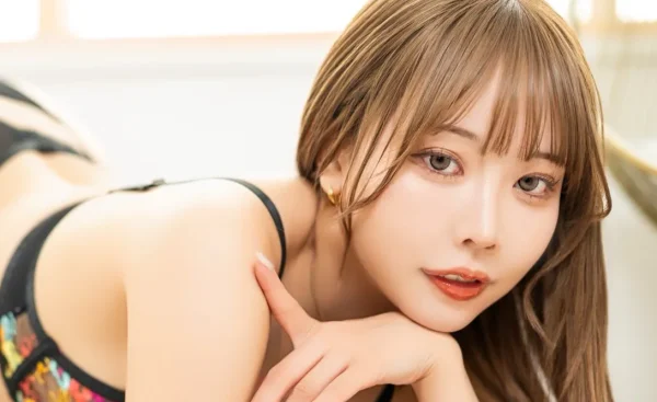 りなしぃの「美尻突き出す姿」に鼓動早まる！