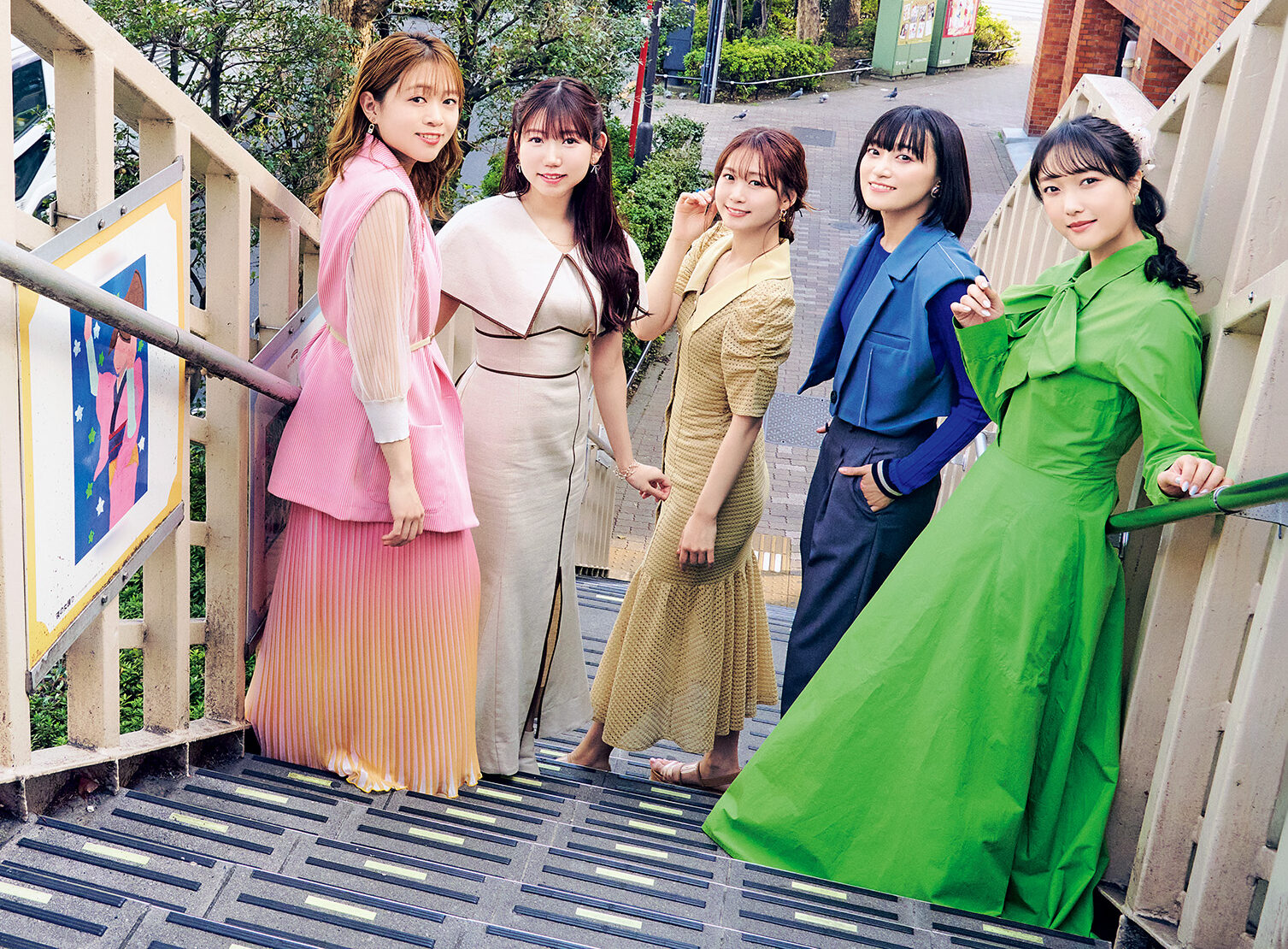 i☆Risの週刊誌での連載が一冊の本に　山北早紀「“声×グラビア”の融合を楽しんでください！」