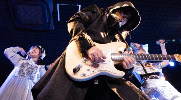 「萌えキュン電波ソング」の新たな扉が開く！ULTRA-PRISMが「小池雅也 生誕祭ライブ」を開催