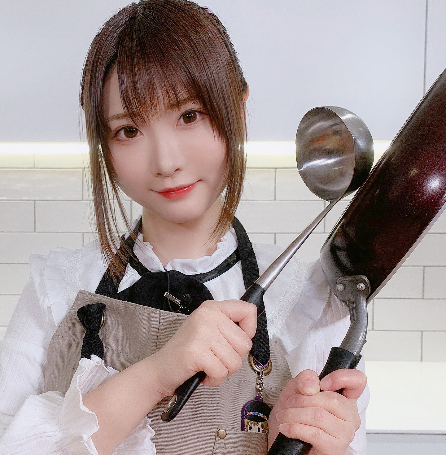 美女コスプレイヤー・すみれおじさん 緊急生配信が決定！本日 5月8日 21時よりTikTok限定ライブ配信を実施