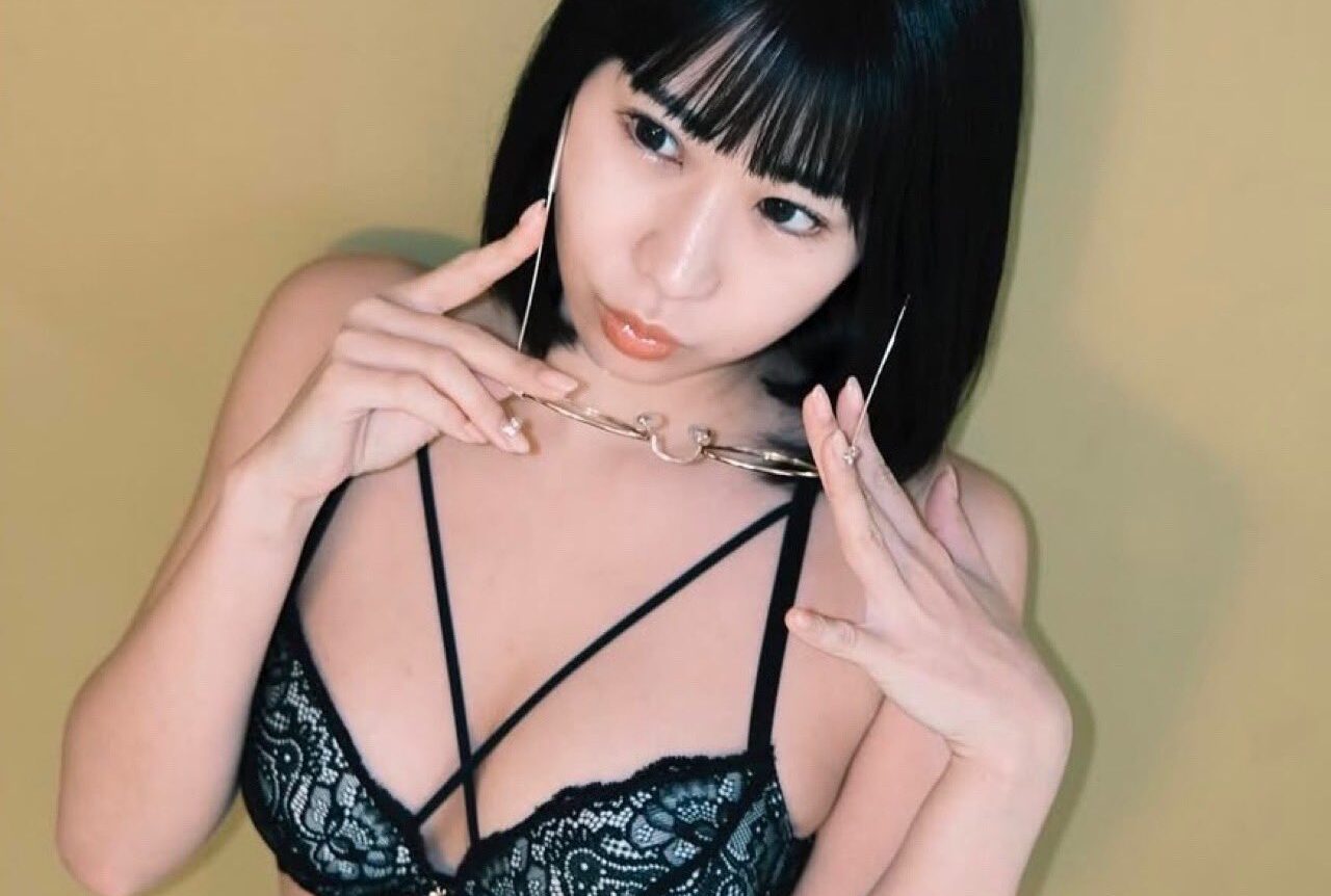 宮田みほが「刺激的なランジェリー姿」をXで公開