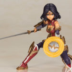 島田フミカネ氏の手によって新たに描き下されたイラストをもとに、DC COMICSの「BIG3」の１人「ワンダーウーマン」がプラスチックキットで登場！