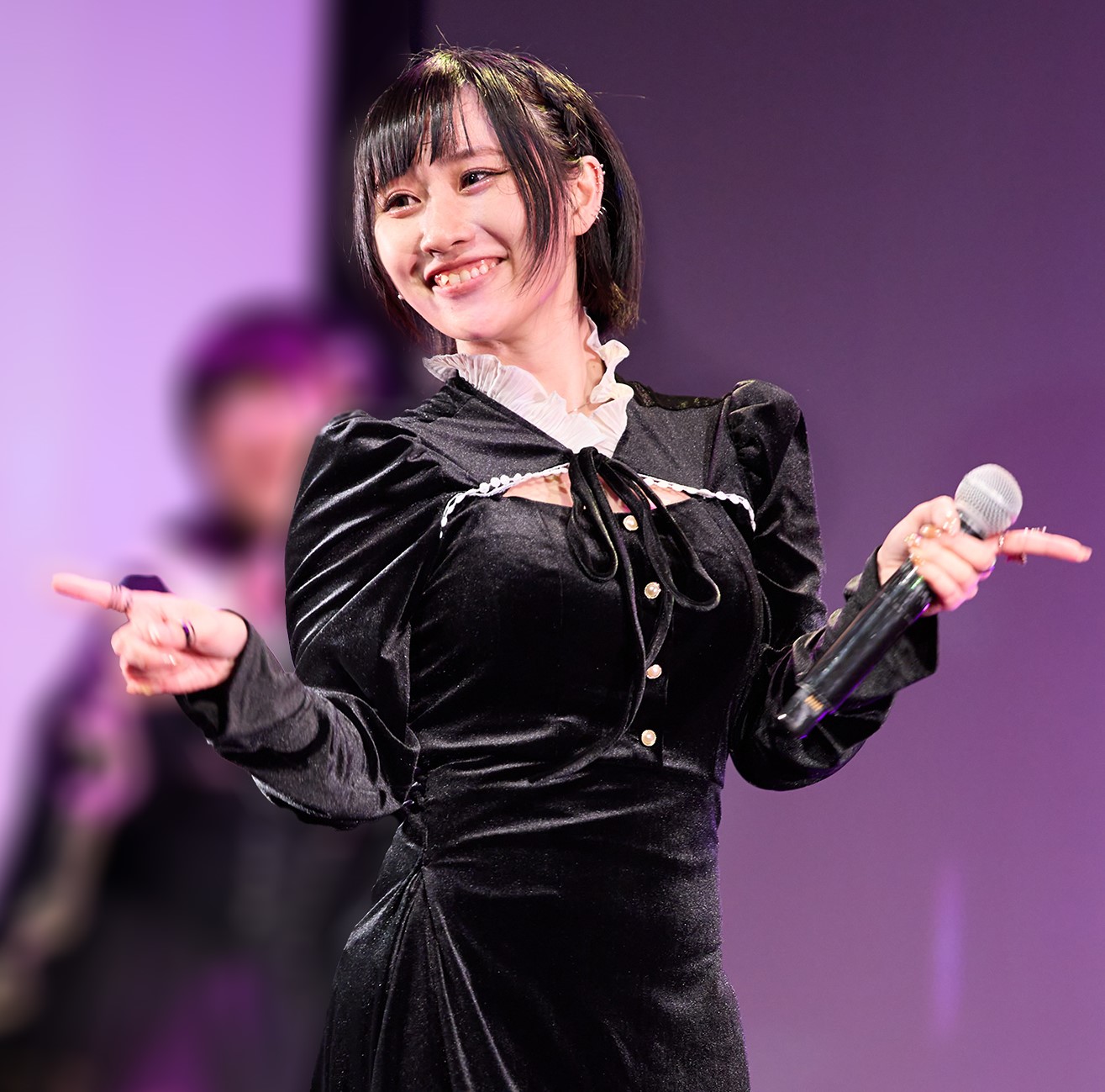 かわいい「私服姿がレア」で胸キュン！燃えこれ学園が年末公演を開催！【アイドル】