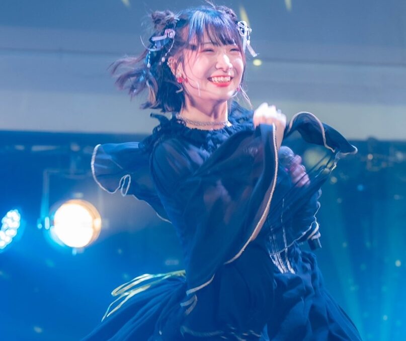 アイドルグループ・CUBΣLICが4thワンマン公演で17曲を熱唱!新メンバー・小熊りん「最高に楽しい気持ちでここに立てています」