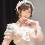 【インタビュー】美女コスプレイヤー、すみれおじさんがロリータ即売会イベントのファッションショーに出演!ロリータファッションへの愛を語る