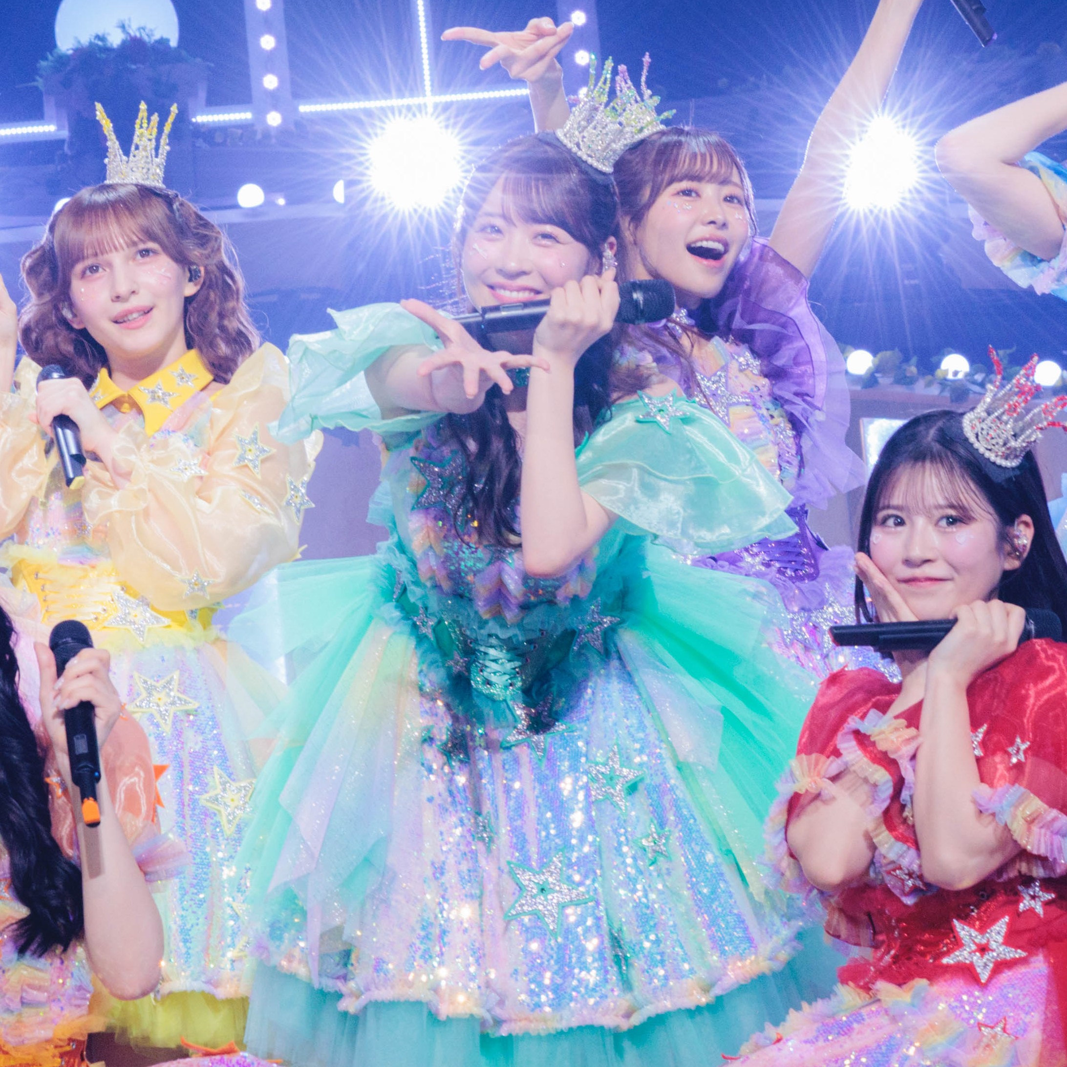 FRUITS ZIPPERの「可憐なダンス」に目が釘付け！初の全国ホールツアーの「ファイナル公演」で見せた新境地【公式レポ】