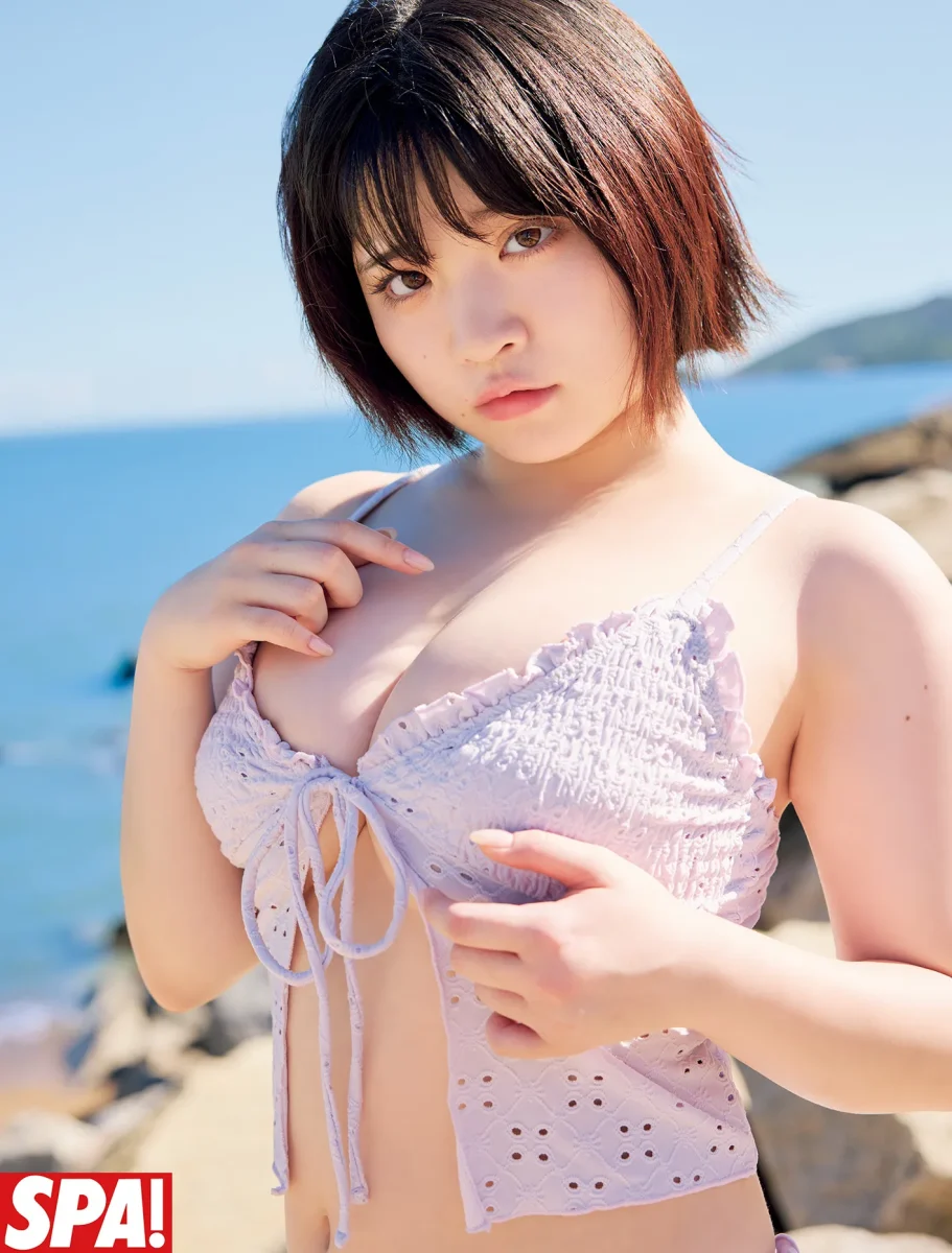 根本凪　『週刊SPA! 2月10日号』　撮影／鈴木大喜　ヘアメイク／伊藤遥香　スタイリング／MELON