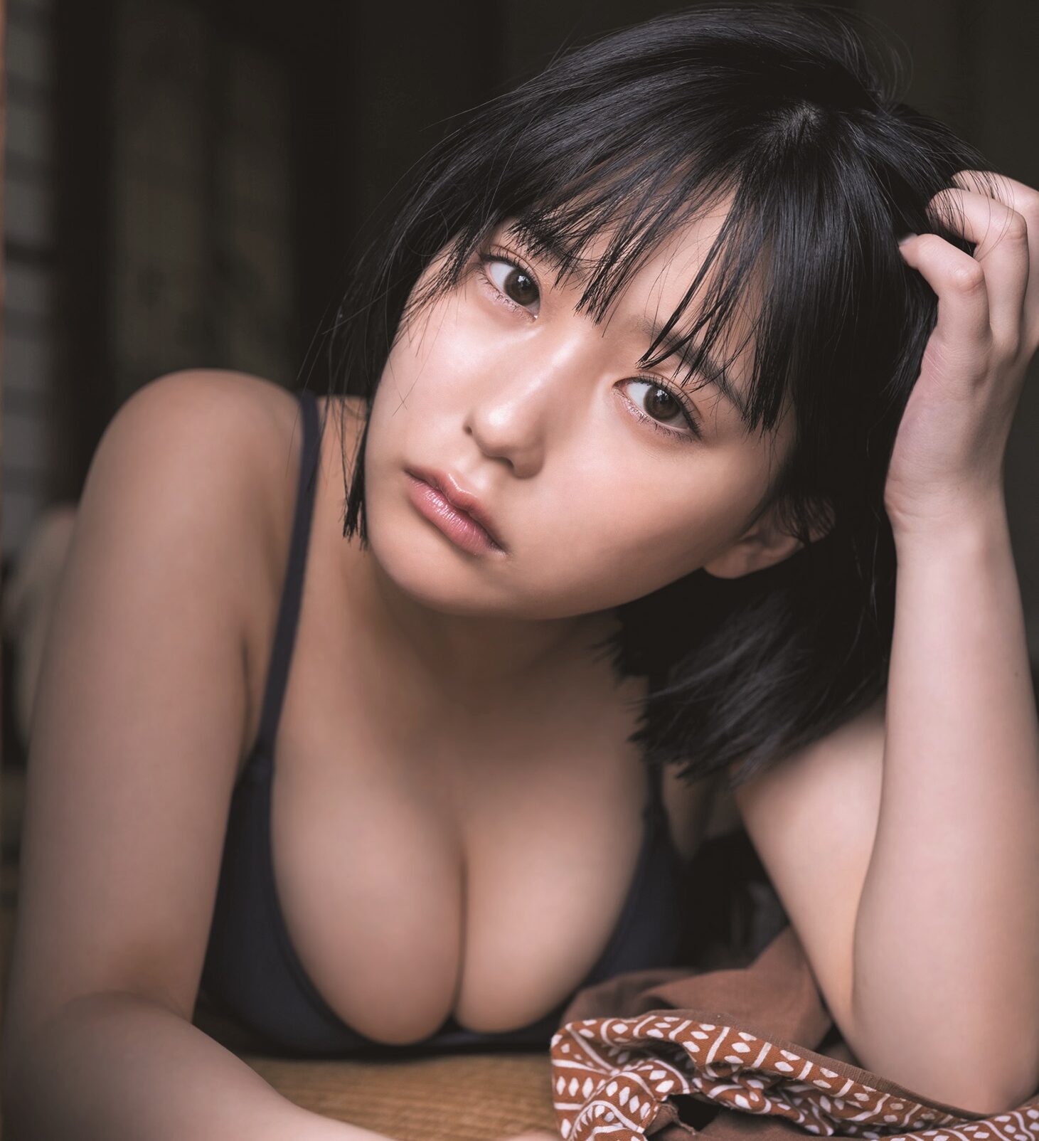 『blt graph. vol.81』の表紙＆巻頭にHKT48・田中美久が水着グラビアで初登場！20歳の“みくりん”を全て詰め込んだ全20ページ！