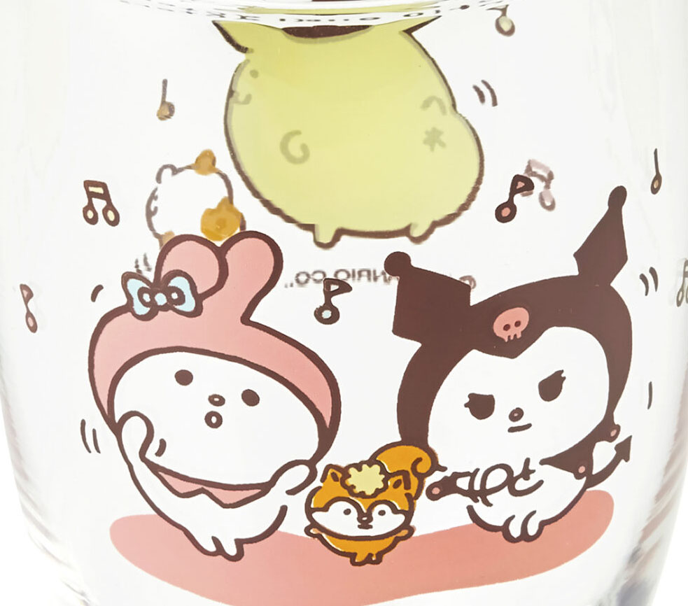 「ちいかわ・ナガノ」と「サンリオ」がコラボ！ちょっぴりレトロな「パフェグラス」が新登場！